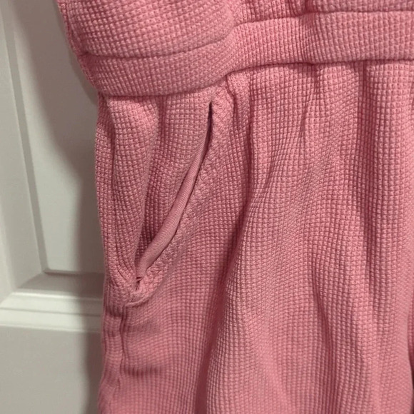 Girls sleeveless waffle-knit romper - Picture 3 of 4